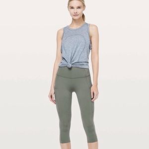 Fast and Free Crop II 19"